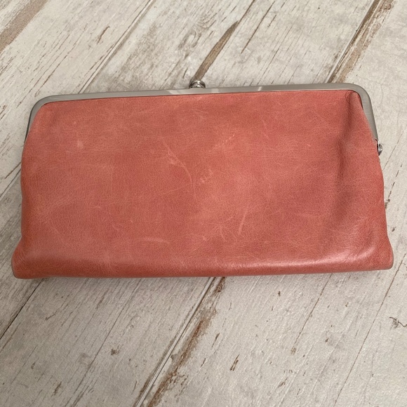HOBO Lauren Clutch Wallet in Tea Rose - Picture 1 of 7
